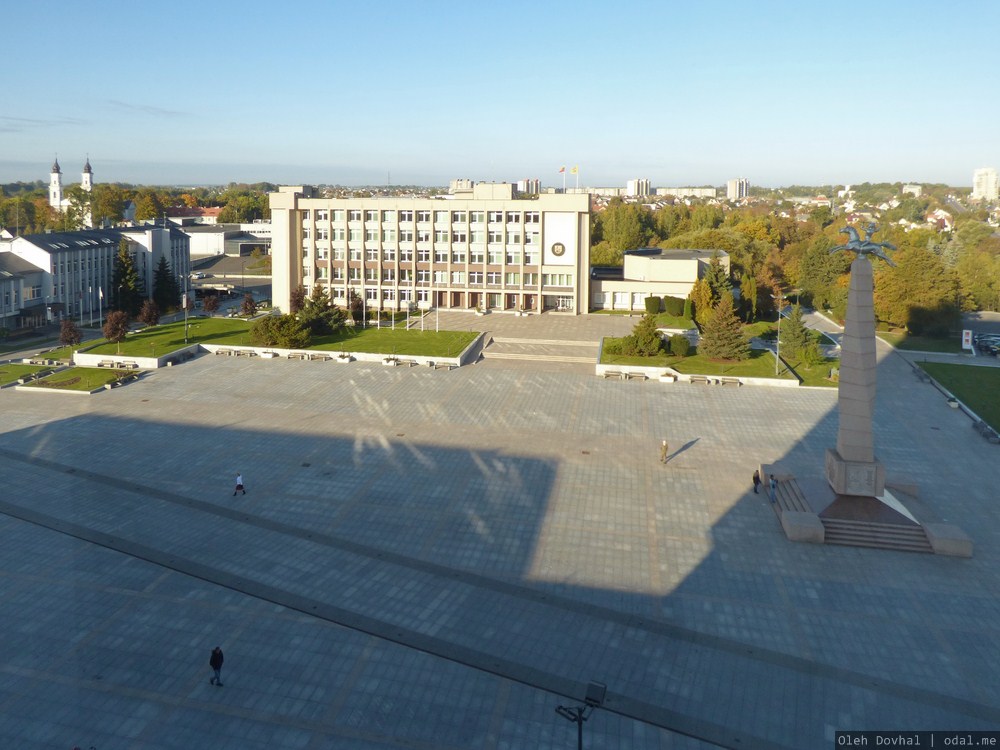 площадь Басанавичюса в Мариямполе