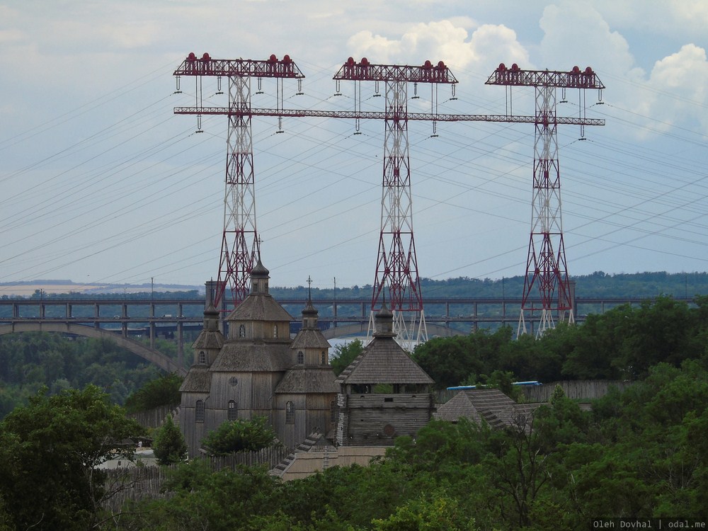 Zaporiĵa Siĉo kaj longdistancaj lineoj, Ĥortico